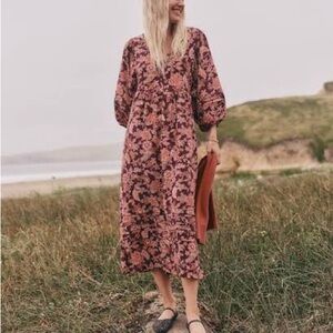 marine layer Lola burgundy floral midi dress medium